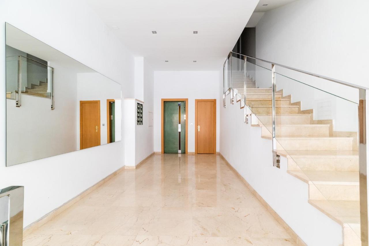 Wekey Homes Aben Humeya, Centro Granada Kültér fotó